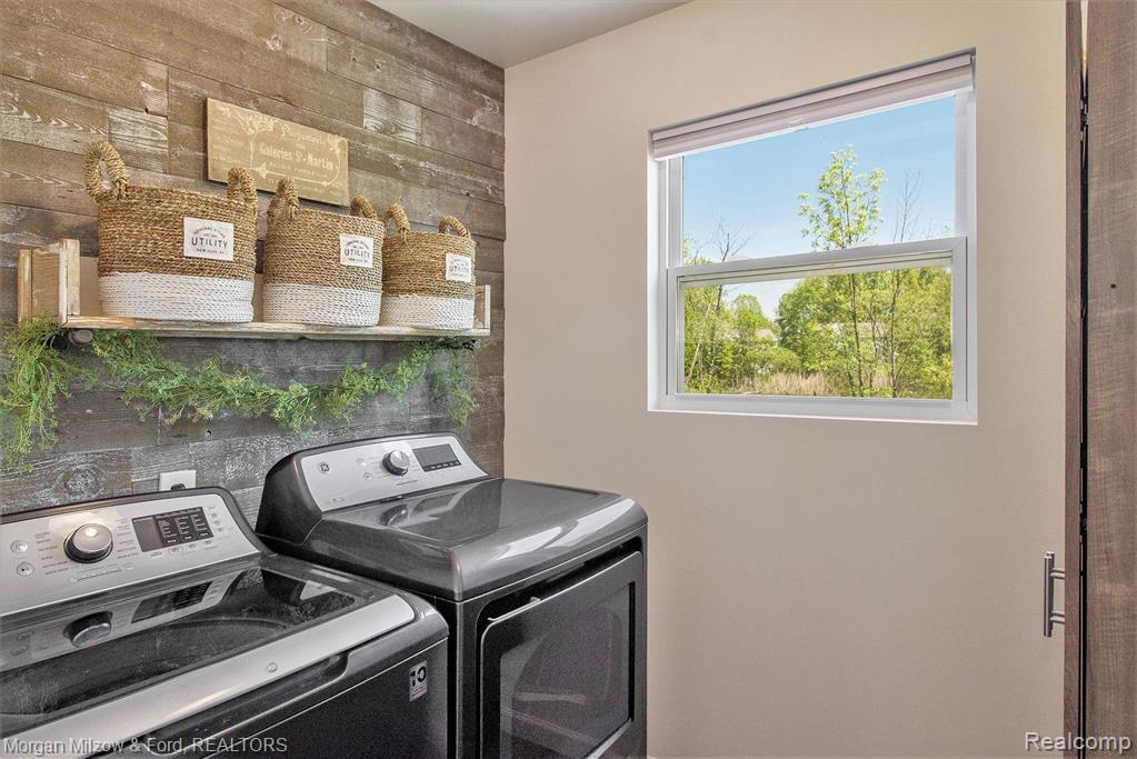 637 AUTUMN VALLEY Drive, Ortonville, MI 48462 — Photo 17