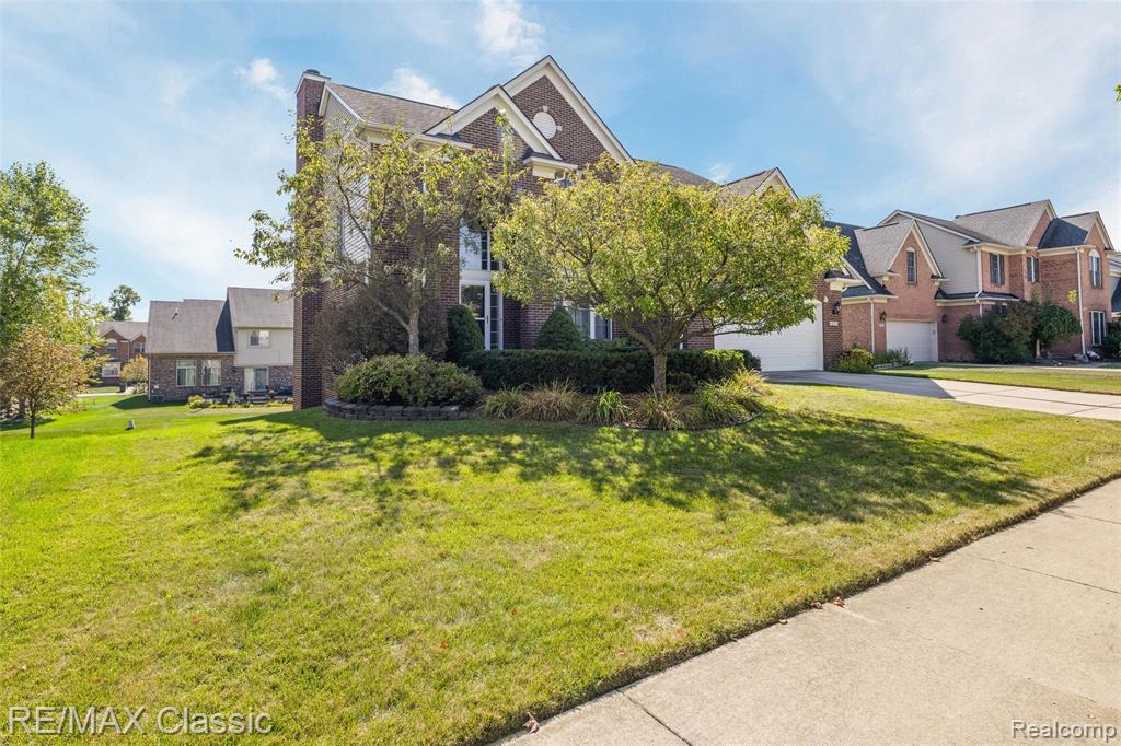 45273 Jacob Drive, Novi, MI — Photo 3