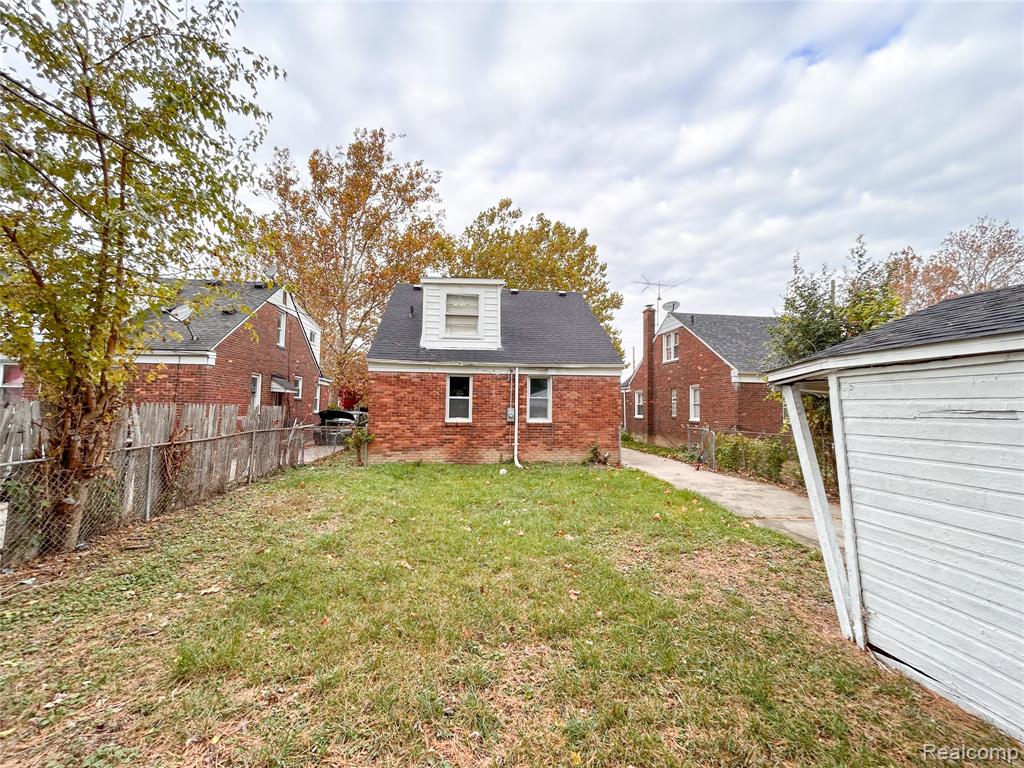16306 Carlisle Street, Detroit, MI 48205 — Photo 21
