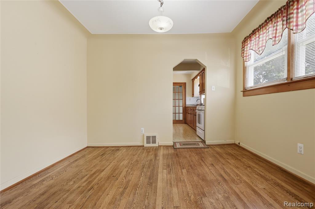 19029 Florian Street, Roseville, MI 48066 — Photo 8