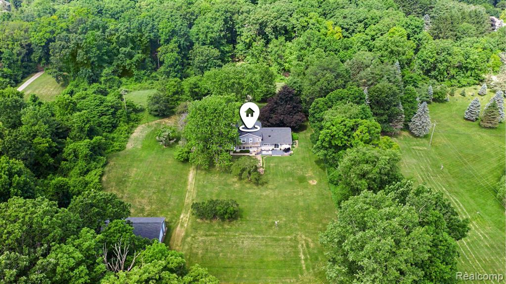 9100 Pine Knob Road, Clarkston, MI 48348 — Photo 49