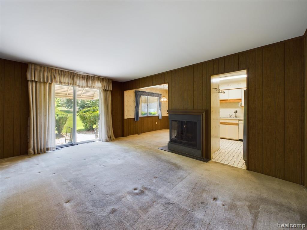 440 Lockmoor Court, Grand Blanc, MI 48439 — Photo 5