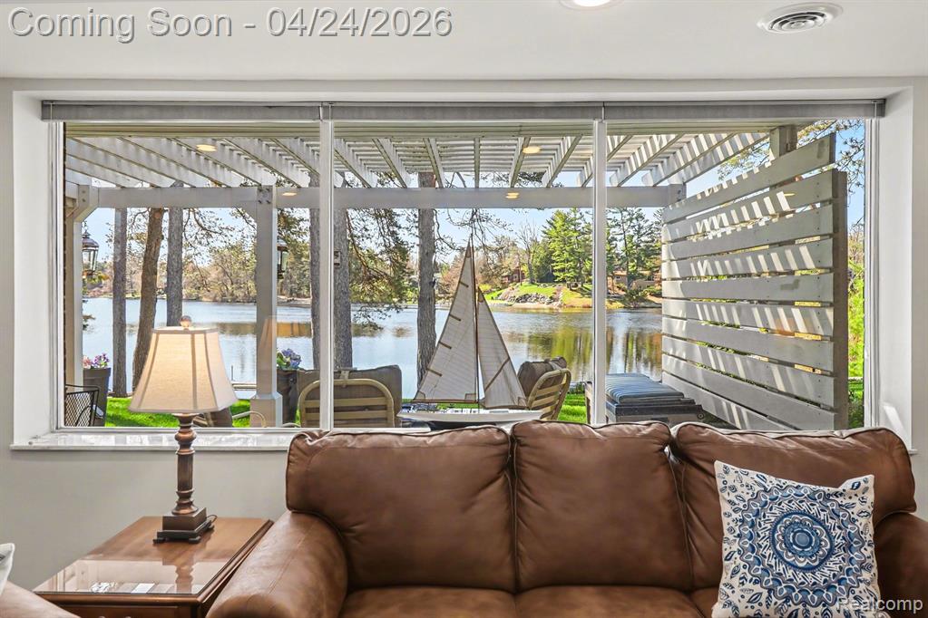 1085 Abseguami Trail, Lake Orion, MI 48362 — Photo 25