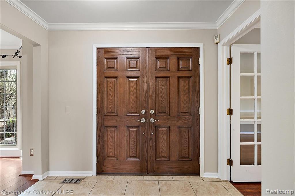 47269 S Chigwidden Drive, Northville, MI 48167 — Photo 5
