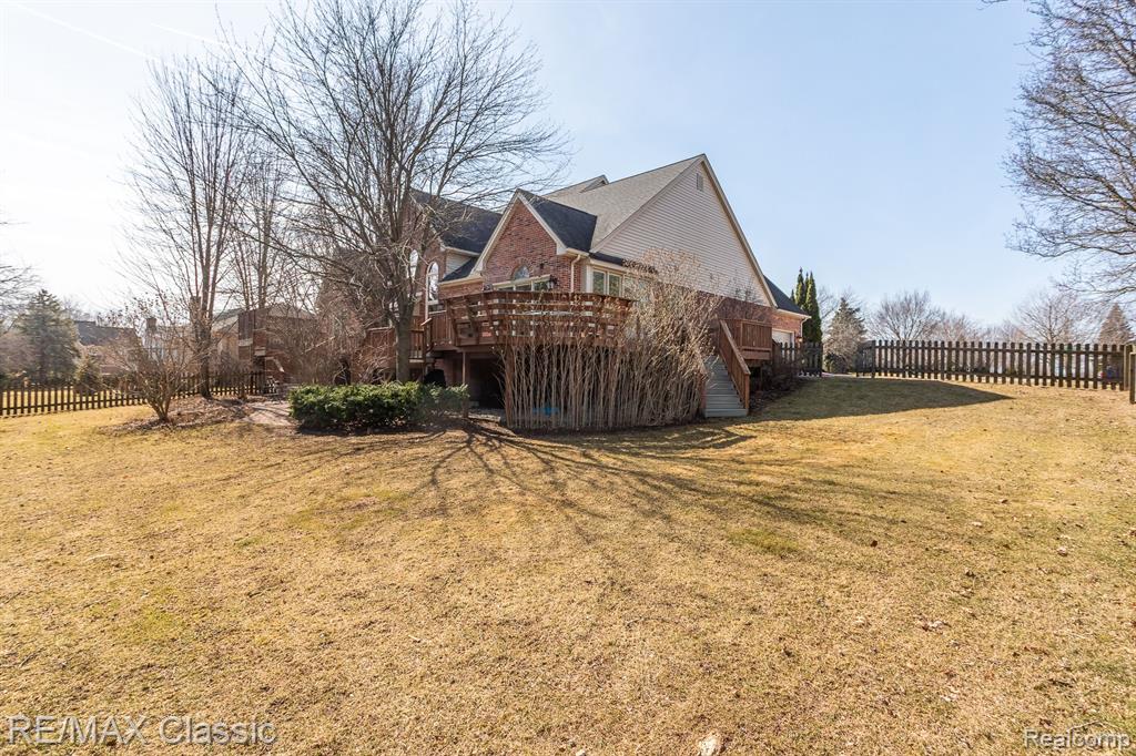 6904 GRANGER Drive, Troy, MI 48098 — Photo 66