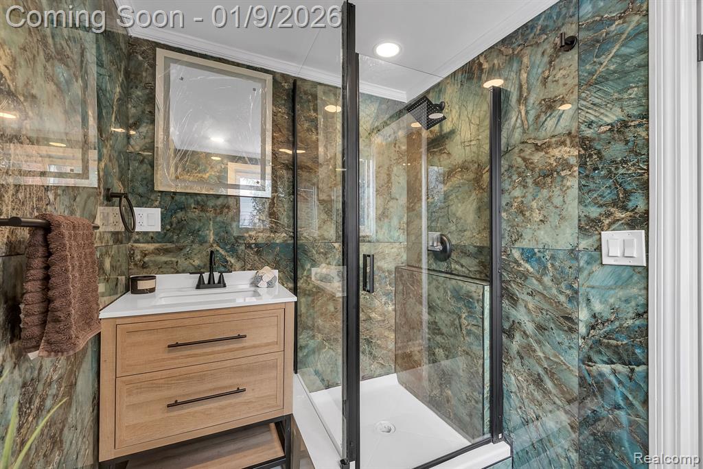 40585 Pinetree Drive, Plymouth, MI 48170 — Photo 28