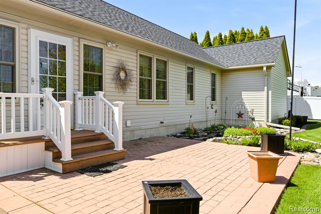 1620 S Delano Street, Marysville, MI 48079 — Photo 32