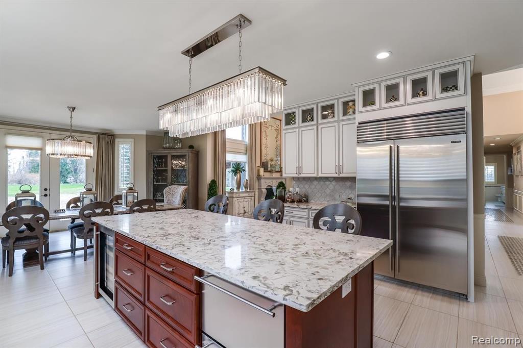 3960 HARVEST CREEK Court, Rochester, MI 48306 — Photo 17