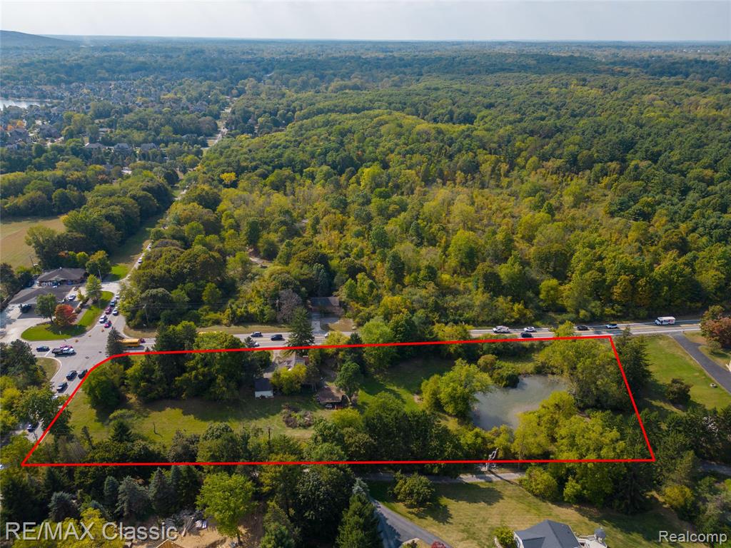 19150 Beck Road, Northville, MI, 48167