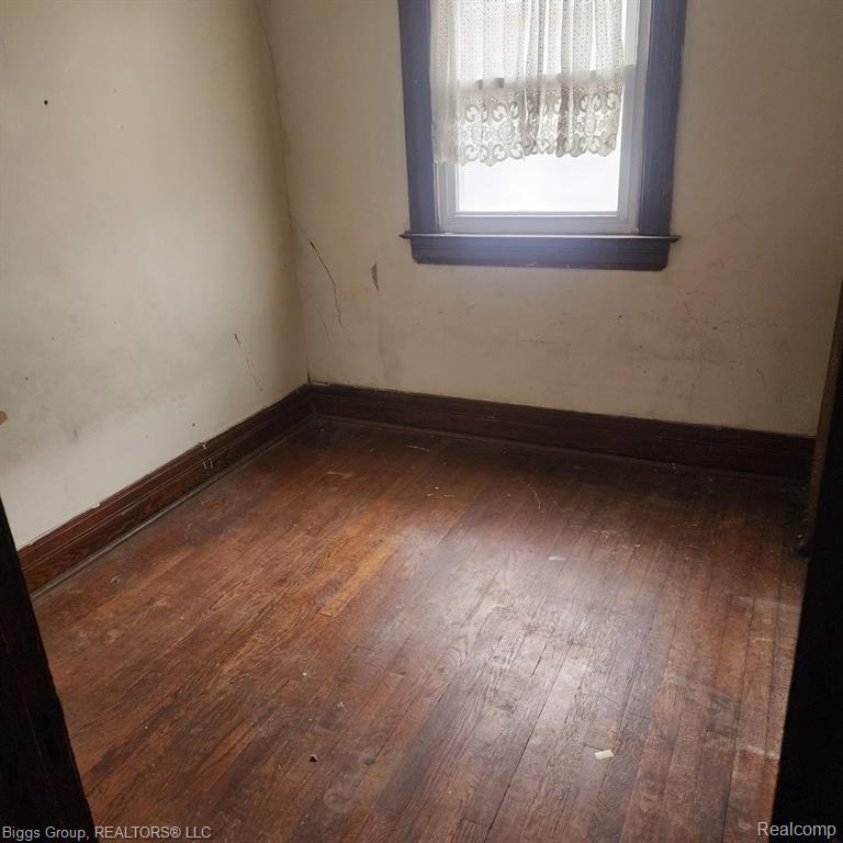 87 WOODLAND Street, Detroit, MI 48202 — Photo 17