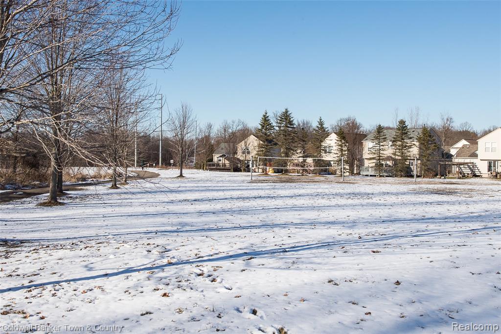 1240 Callaway Court, Howell, MI 48843 — Photo 38