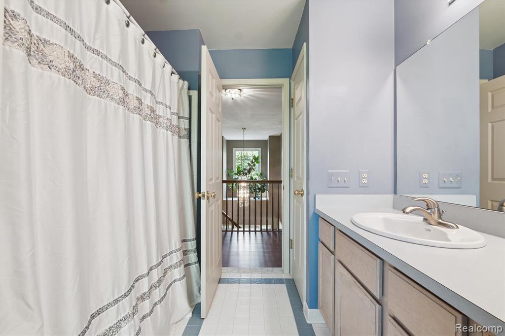 45242 Thornhill Road, Canton, MI 48188 — Photo 36