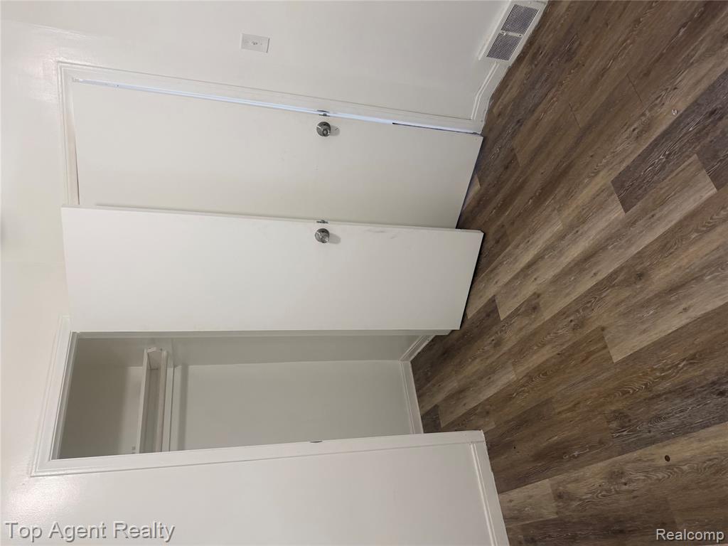 11393 Prest Street, Detroit, MI 48227 — Photo 5
