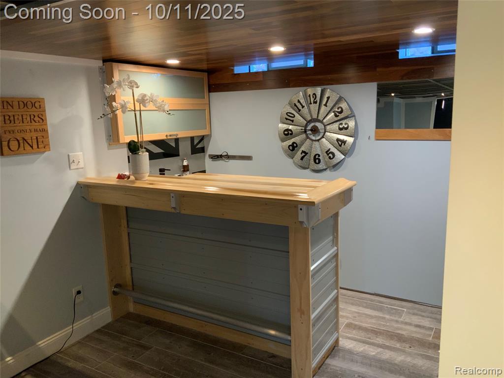 9130 E Bassett Court, Livonia, MI 48150 — Photo 59