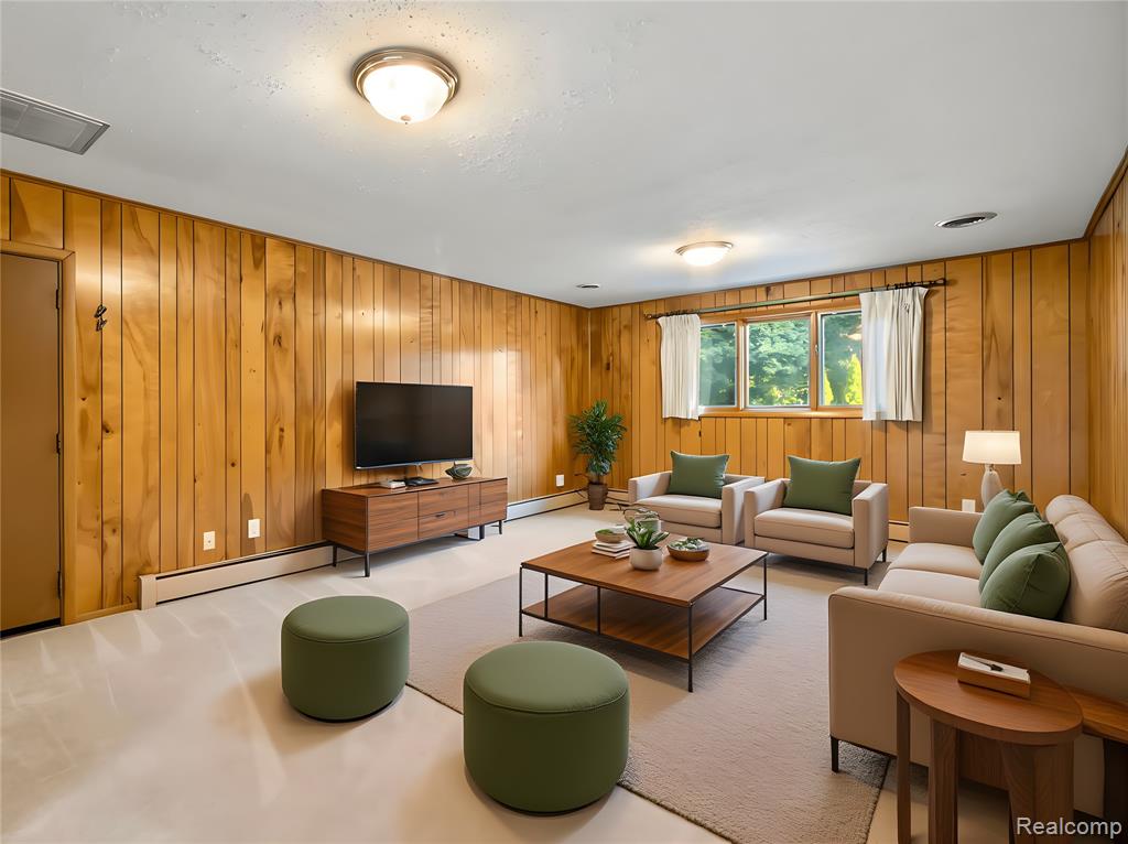 821 Castlebar Drive, Rochester Hills, MI 48309 — Photo 8