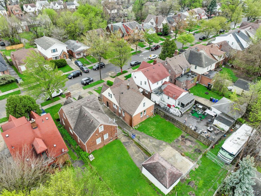 8327 INDIANA Street, Detroit, MI 48204 — Photo 40