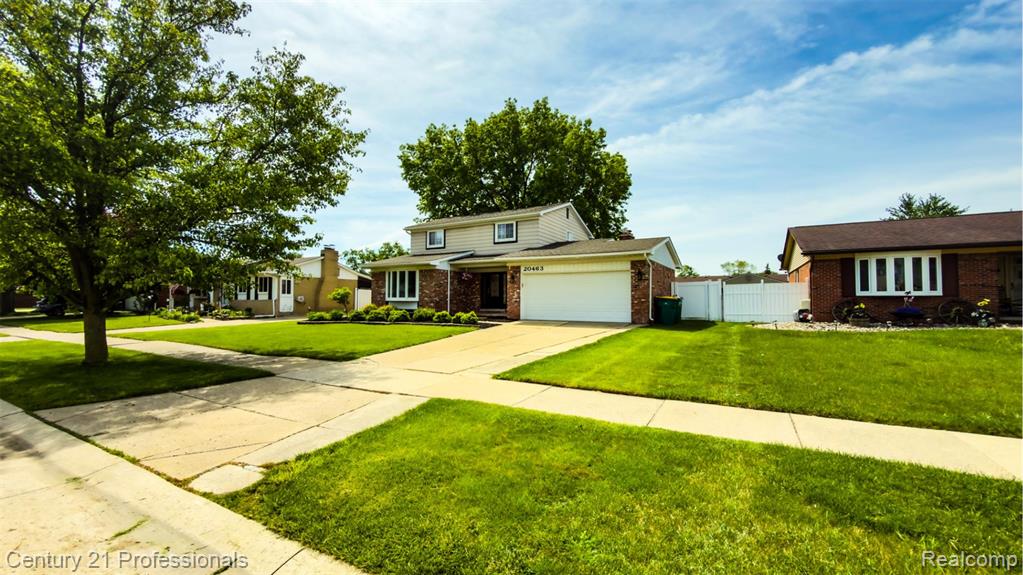 20463 Law Avenue, Brownstown, MI 48183 — Photo 2
