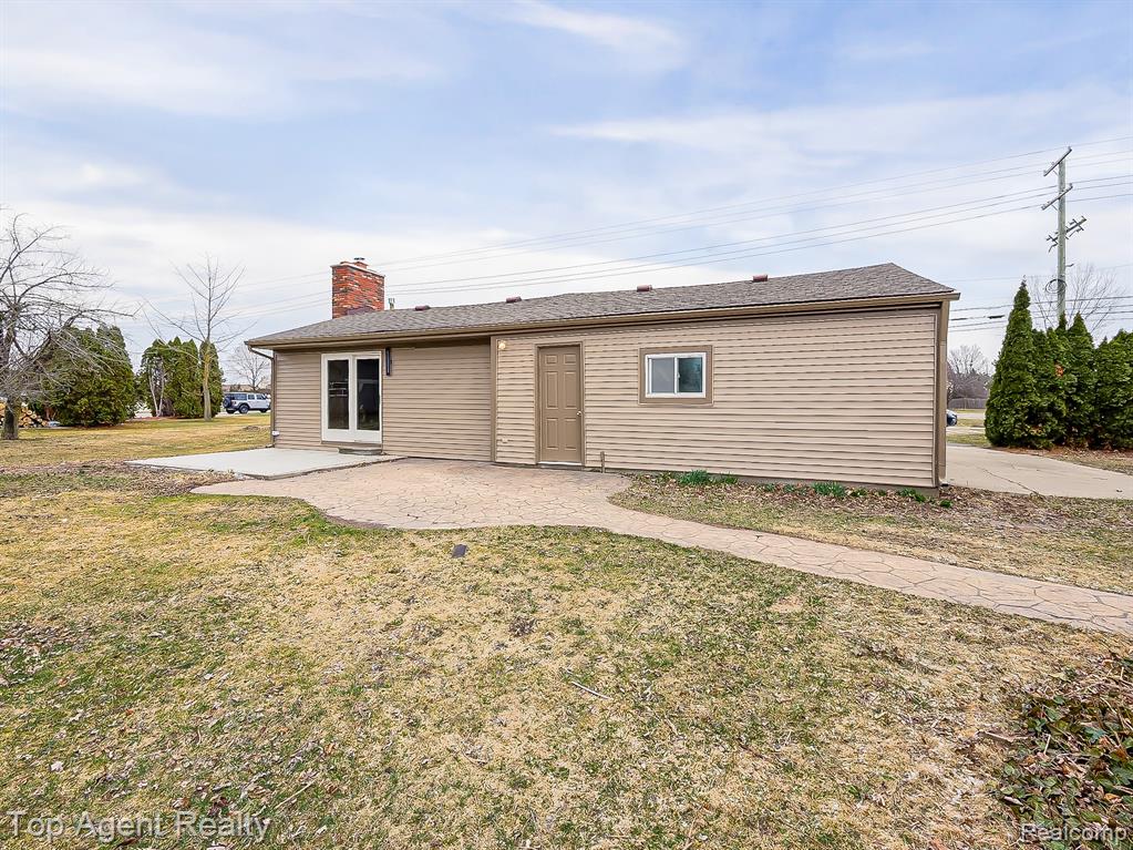 20580 21 Mile Road, Macomb, MI 48044 — Photo 40
