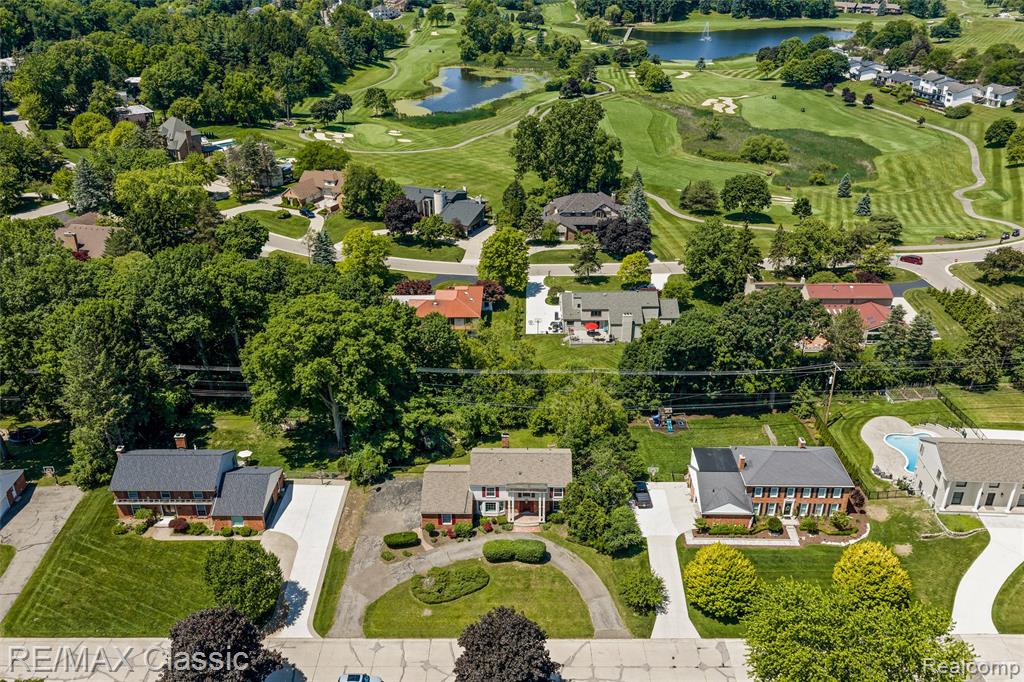 4268 Covered Bridge Road, Bloomfield Hills, MI 48302 — Photo 34