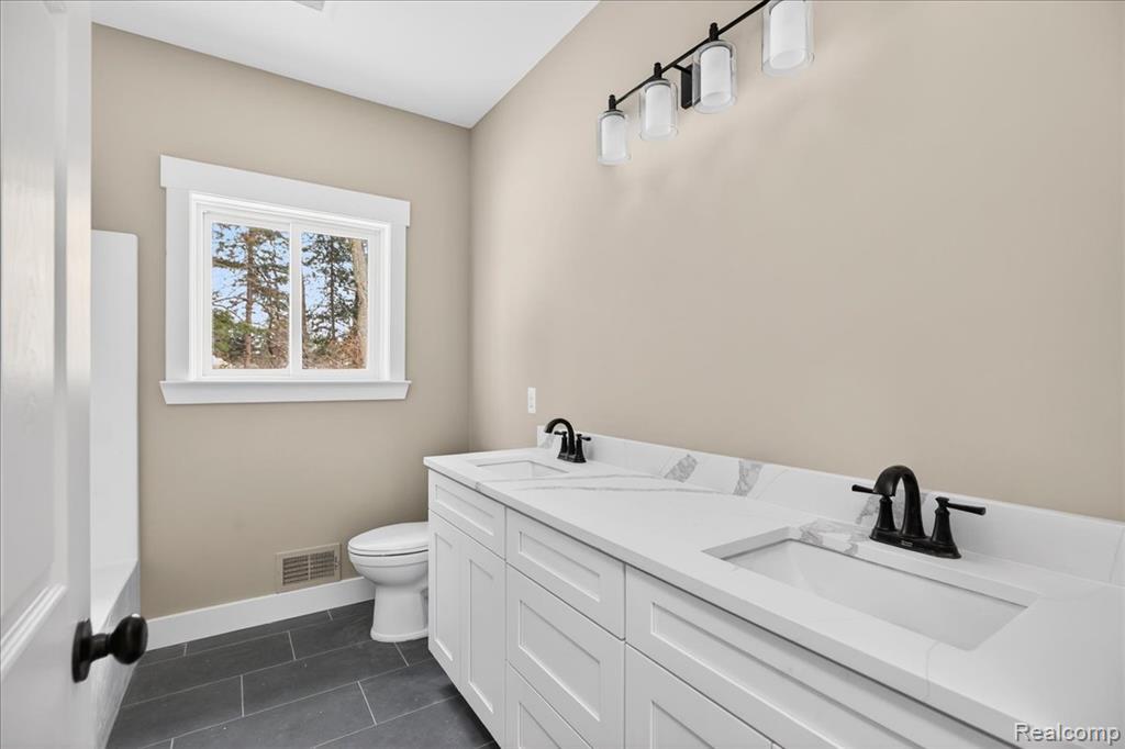 4050 Metamora Ridge, Metamora, MI 48455 — Photo 54