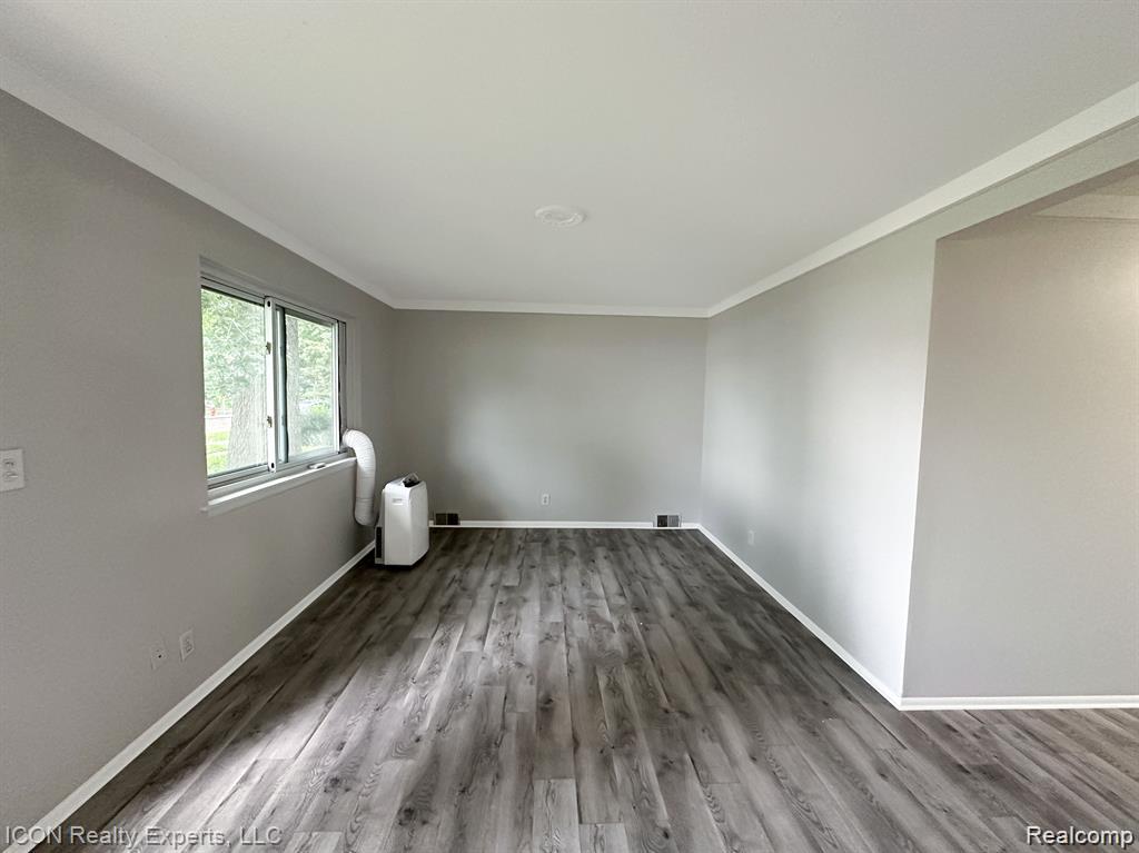 4236 Joliet Avenue, Warren, MI 48091 — Photo 5