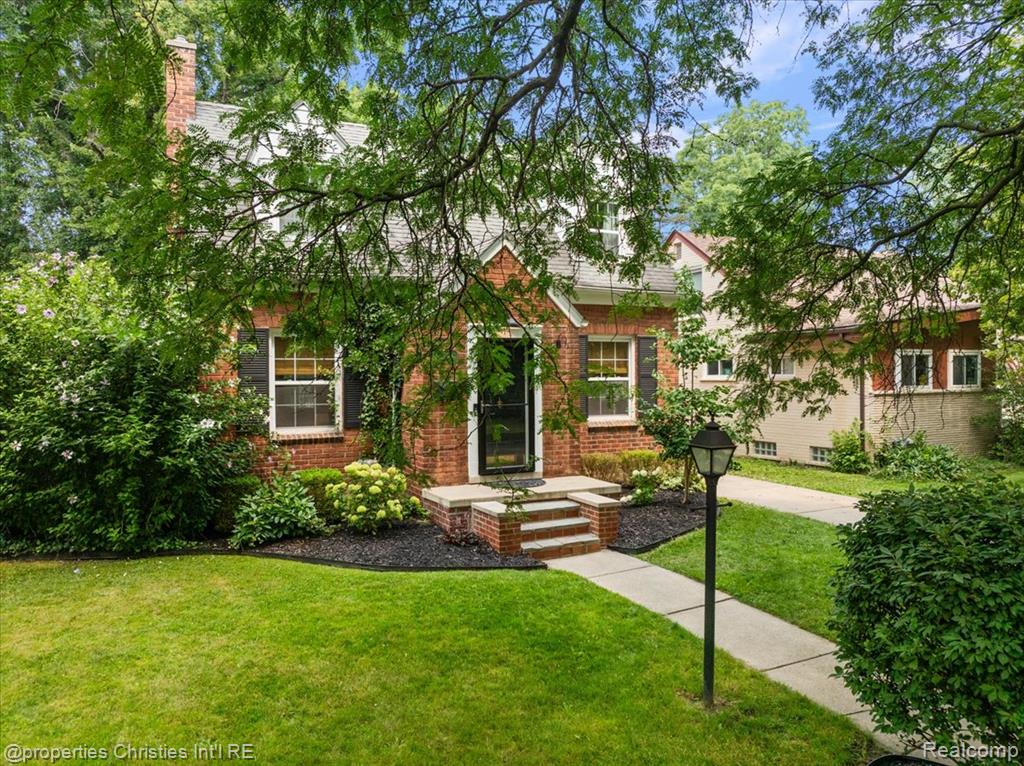13356 Balfour Avenue, Huntington Woods, MI — Photo 3
