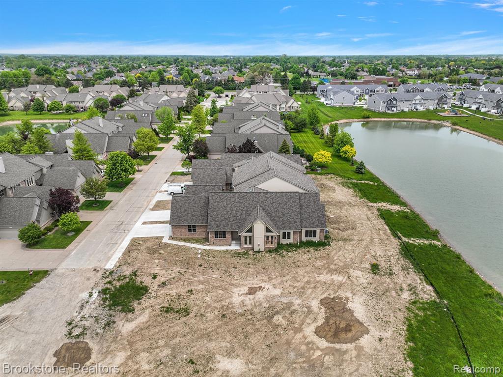 46682 Emerald Creek Drive, Shelby Twp, MI 48315 — Photo 4