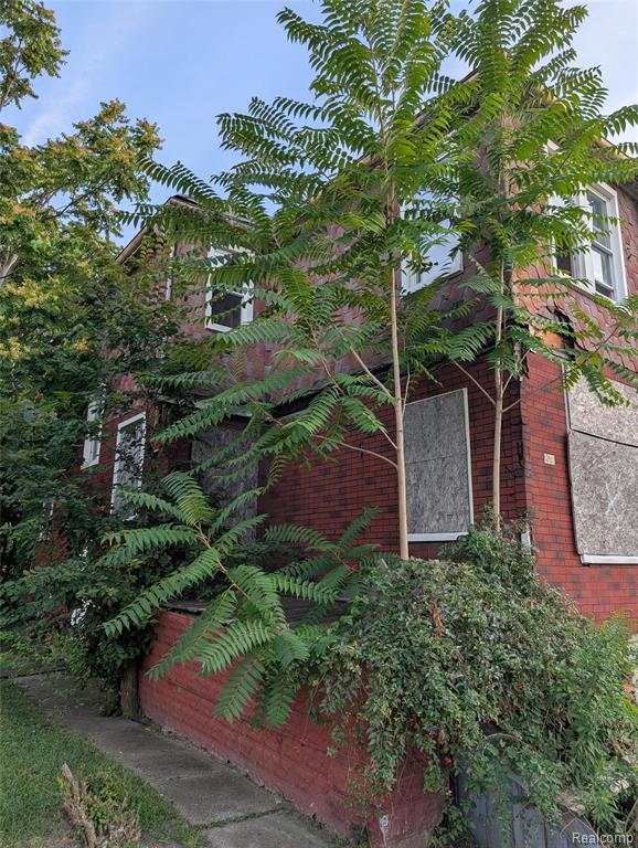 276 Marston Street, Detroit, MI 48202 — Photo 3