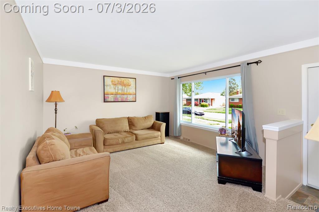 4721 Parent Avenue, Warren, MI 48092 — Photo 3