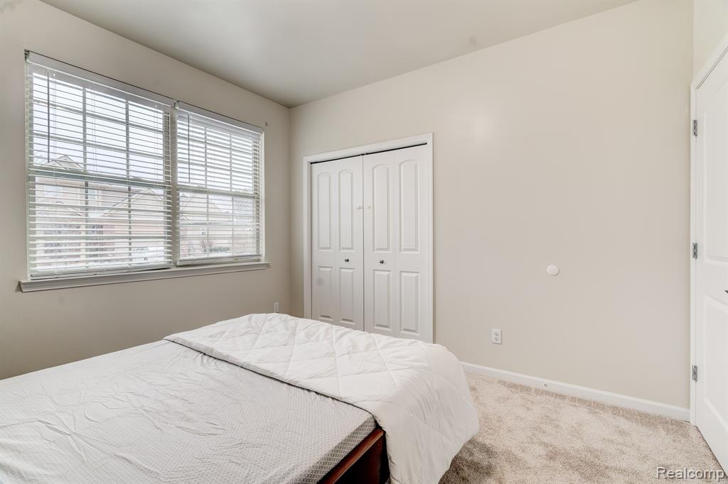 2247 PALMETTO, Commerce Twp, MI 48382 — Photo 26