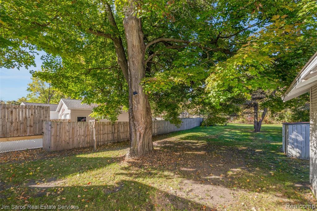 432 Prairie Street, Charlotte, MI 48813 — Photo 23