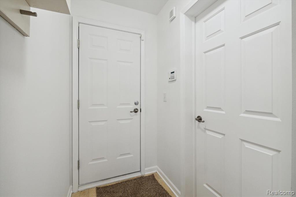 61 WINDER Street, 79, Detroit, MI 48201 — Photo 35