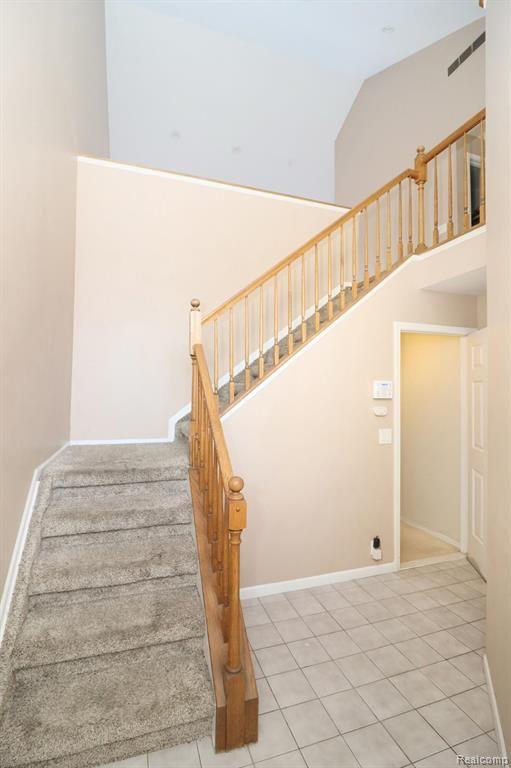 5302 ROYAL VALE Lane, Dearborn, MI 48126 — Photo 5