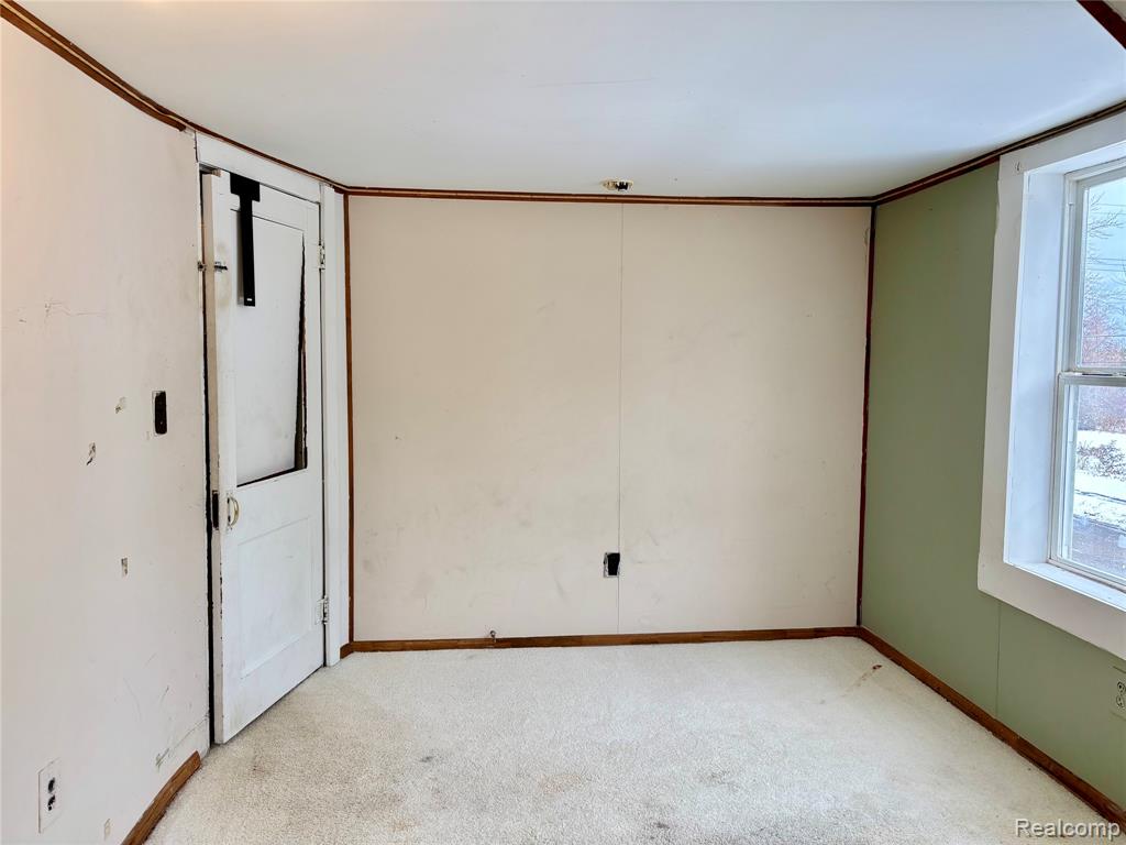 421 Lytle Avenue, Harbor Beach, MI 48441 — Photo 18
