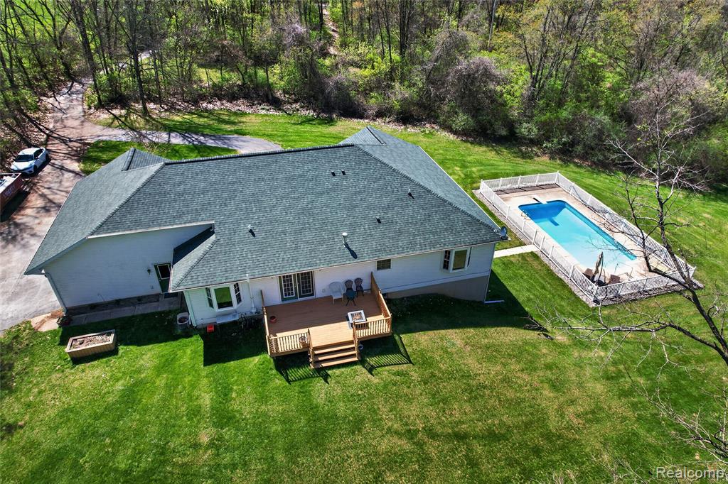 7233 Hague Avenue, Jackson, MI 49201 — Photo 43