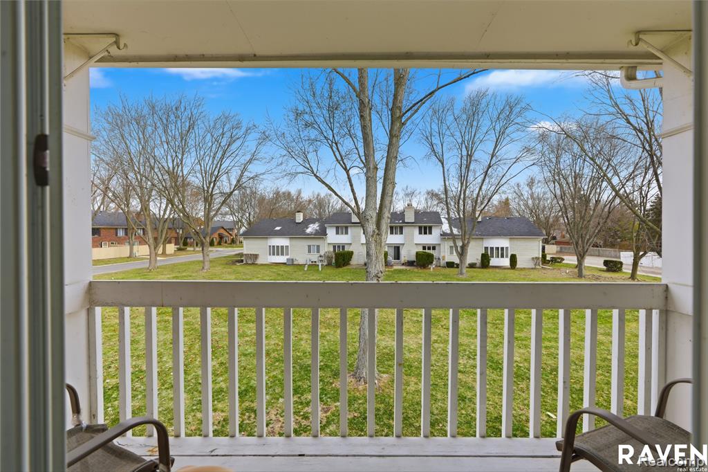 42450 Sheldon Place, 212, Clinton Twp, MI 48038 — Photo 9