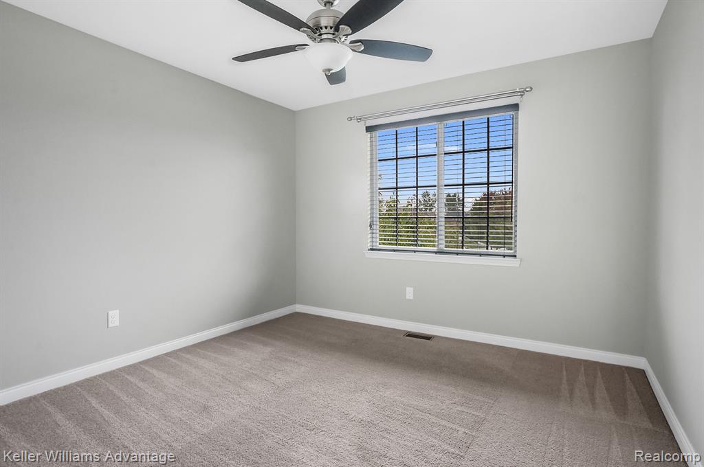 54933 BRENTWOOD Drive, South Lyon, MI 48178 — Photo 22