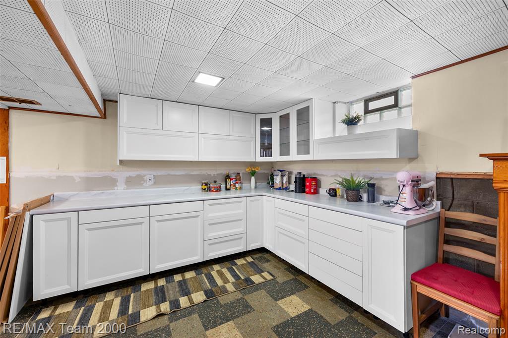 7555 Mayfair Street, Taylor, MI 48180 — Photo 23