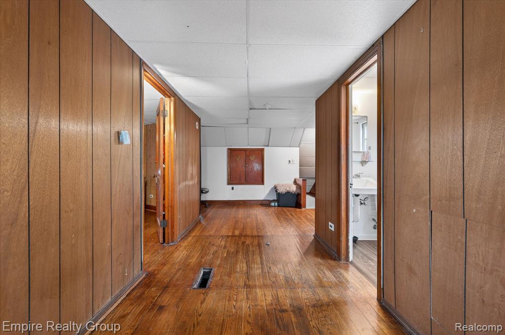 19345 Omira Street, Highland Park, MI 48203 — Photo 25