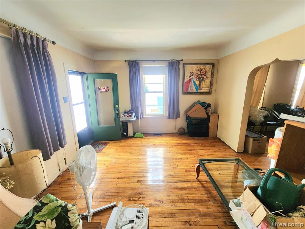 3209 Lockwood Street, Detroit, MI 48210 — Photo 2