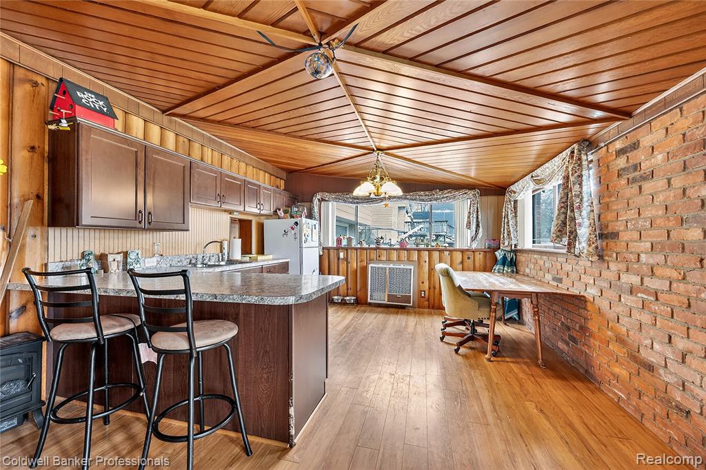 2556 N Williams Lake Rd. Road, Waterford, MI 48327 — Photo 13