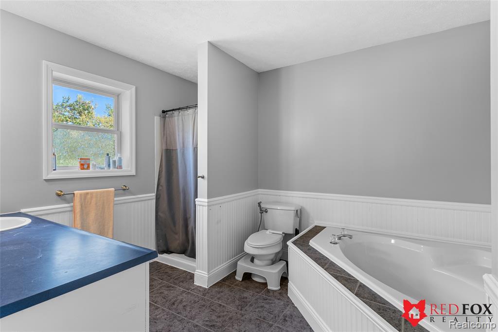 386 Meadowview Drive, Attica, MI 48412 — Photo 22