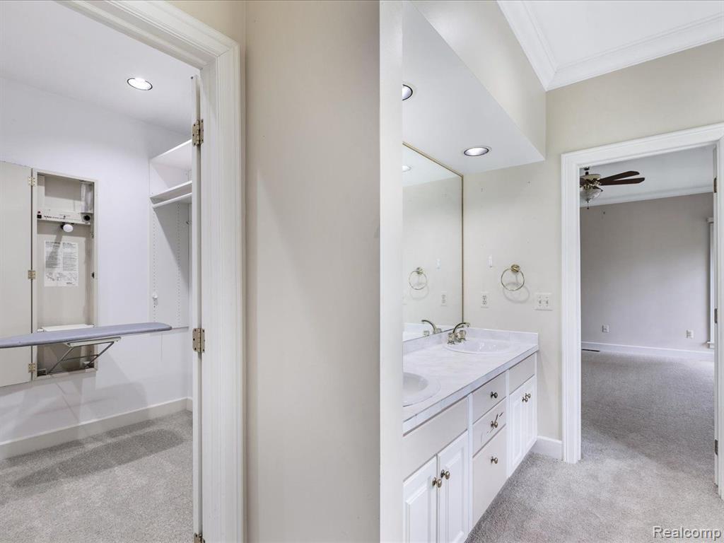3744 RIVERVIEW TERRACE N, East China, MI — Photo 27