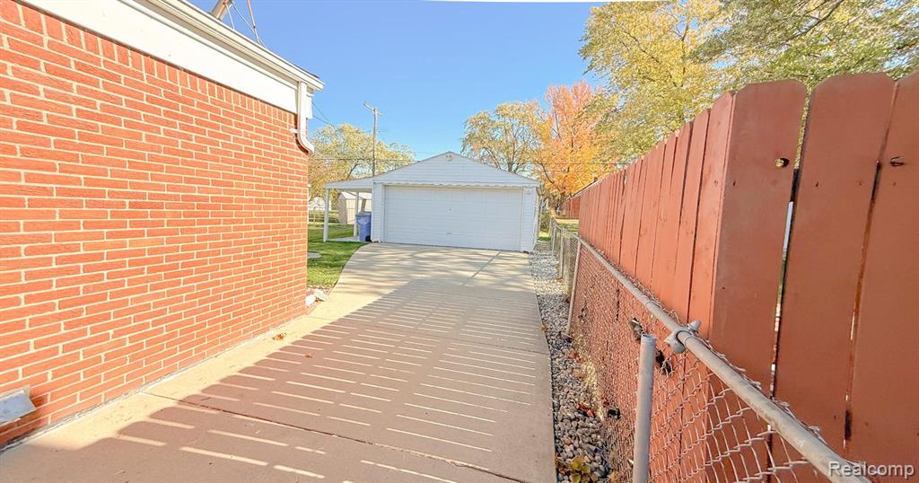 5728 Nightingale Street, Dearborn Heights, MI 48127 — Photo 19