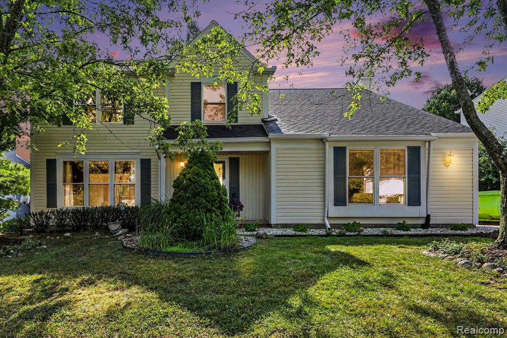 1809 Poppleton Drive, West Bloomfield, MI 48324