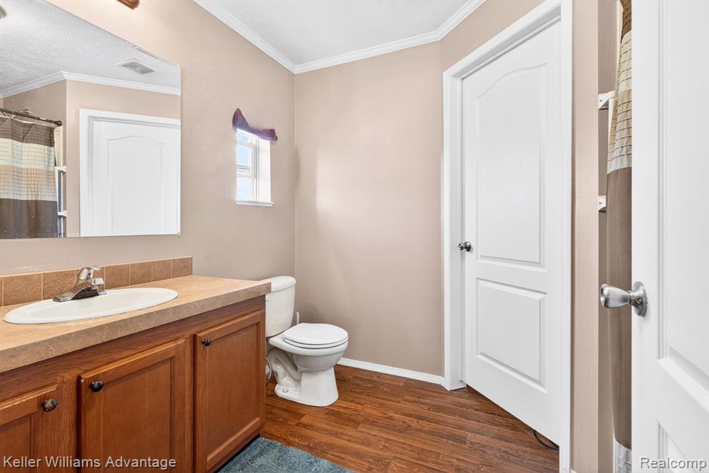 24494 Edwin, Brownstown, MI 48134 — Photo 12