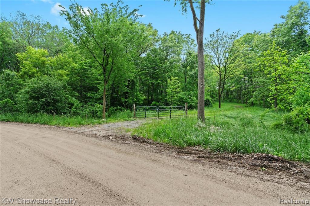 7800 Pontiac Lake Road, White Lake, MI — Photo 6