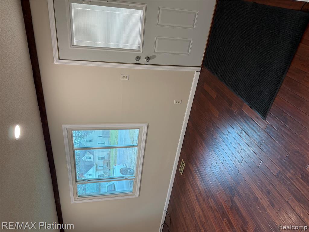 1475 Cutler Street, Burton, MI 48509 — Photo 15