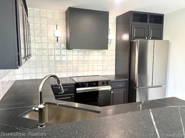 3976 Forester Boulevard, Auburn Hills, MI 48326 — Photo 8