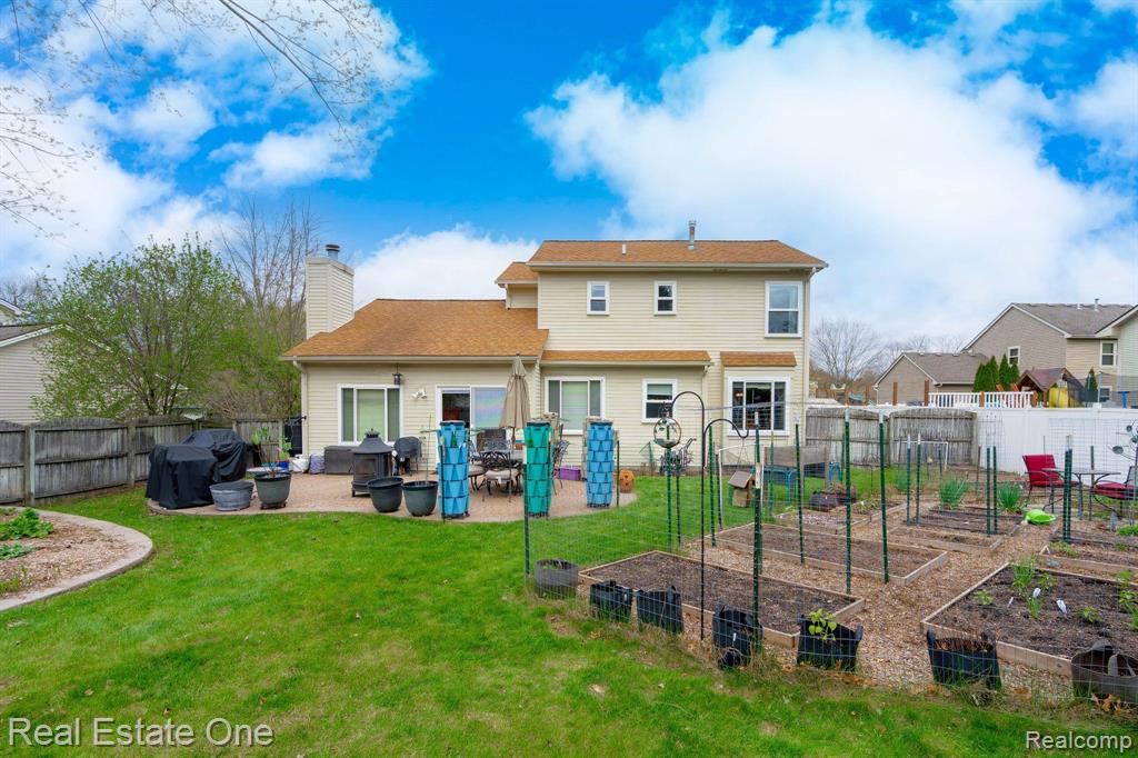4067 HIGHVIEW, Waterford, MI 48329 — Photo 6